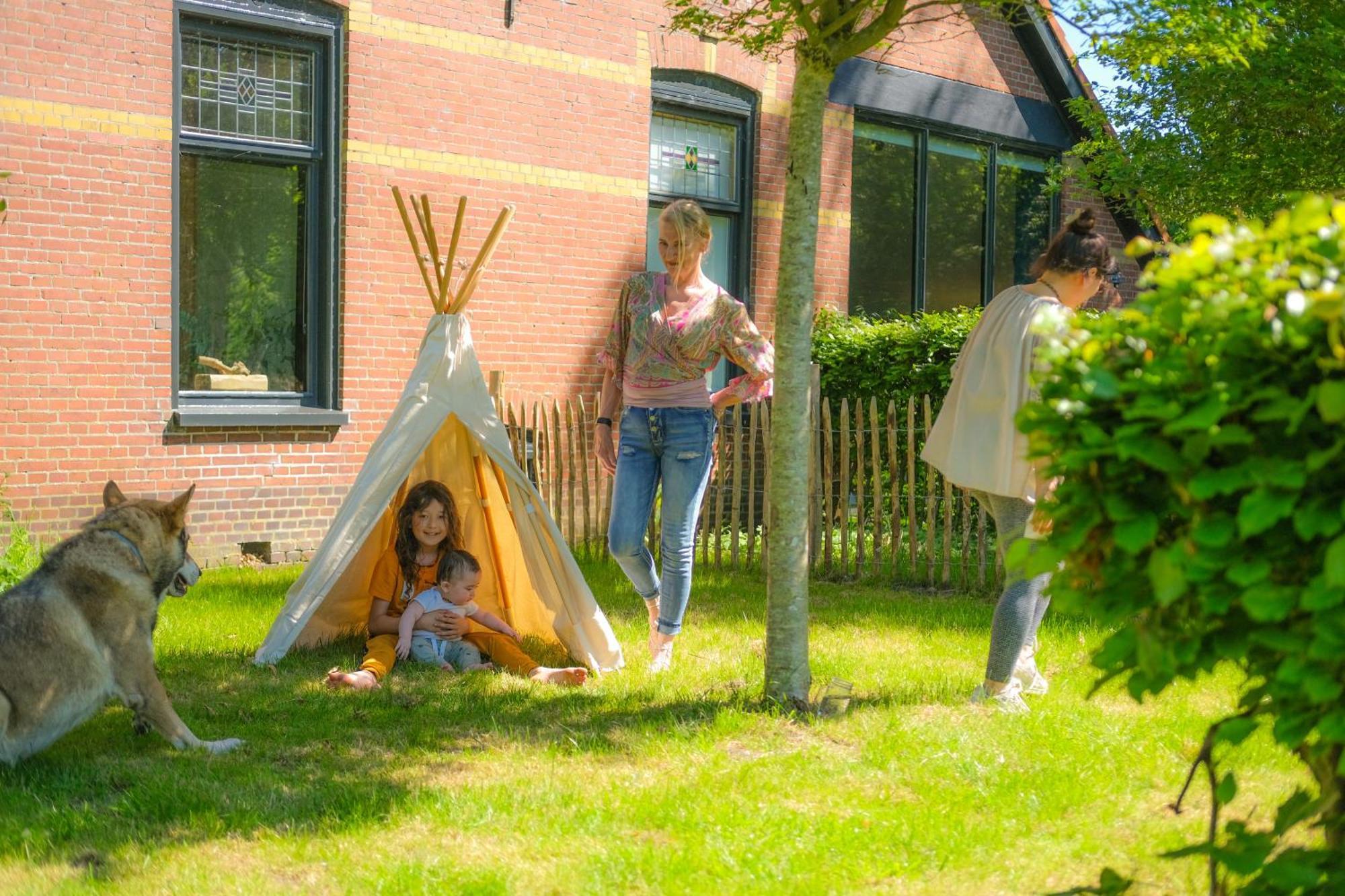 Gastenverblijf In Boerderij In Oost-Groningen Wedde エクステリア 写真